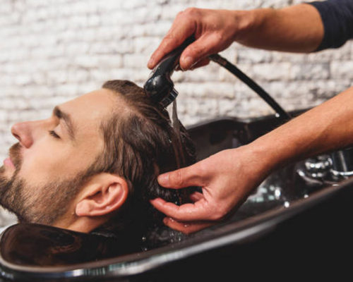 Opt For The Best Men’s Hair Salon And Spa