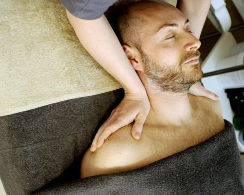 Make A Valuable & Marketable Strategy For Your Men’s Salon and Spa