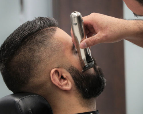 Choose Oakville Barbershops to Get Reliable Services